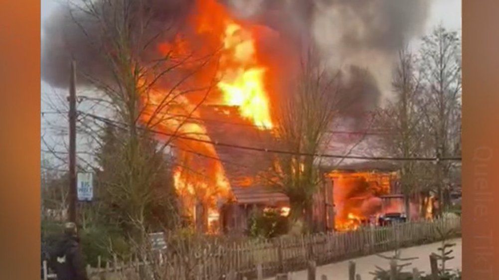 Feuer im Freizeitpark Karls Erlebnis-Dorf richtet Millionenschaden an