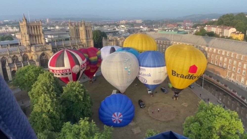 Video: Heißluftballon-Spektakel erobert den Himmel über Bristol