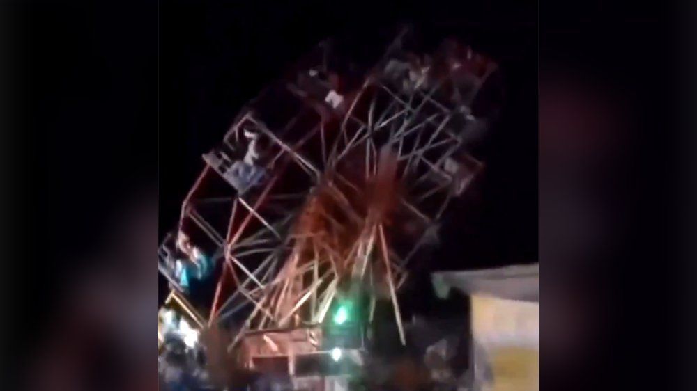 Video: Riesenrad kippt um: 40 Menschen verletzt