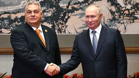 Umstrittener Besuch: Orban reist nach Moskau