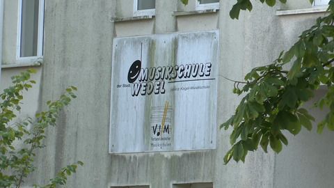 Angriff an Volkshochschule - Hintergrund weiter unklar