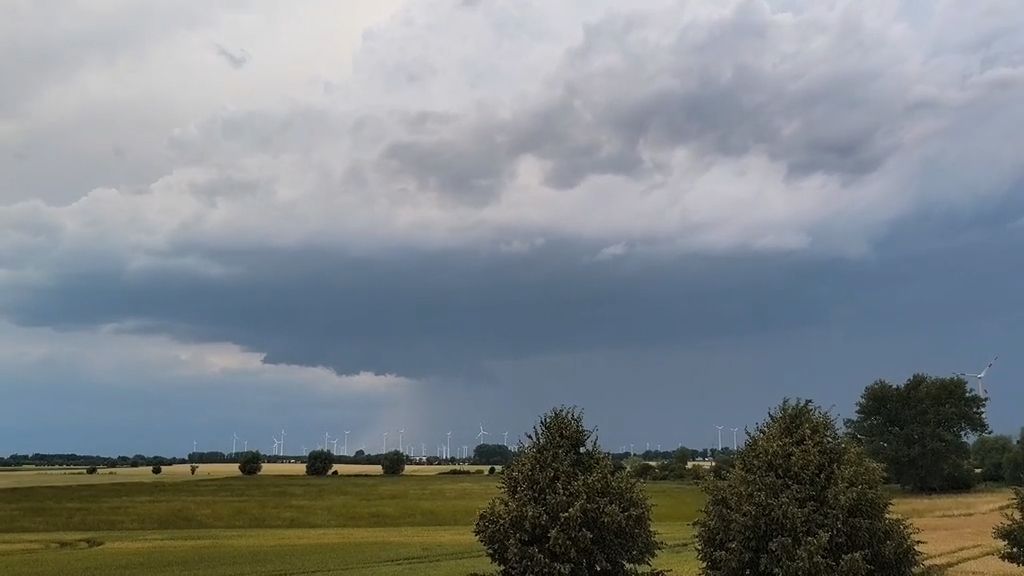 Sonne, Hitze und kräftige Gewitter: Warmes Wochenende, kühles Ende