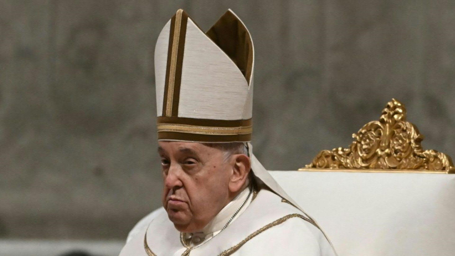 Papst bei Christmette: "Unser Herz ist heute in Bethlehem"