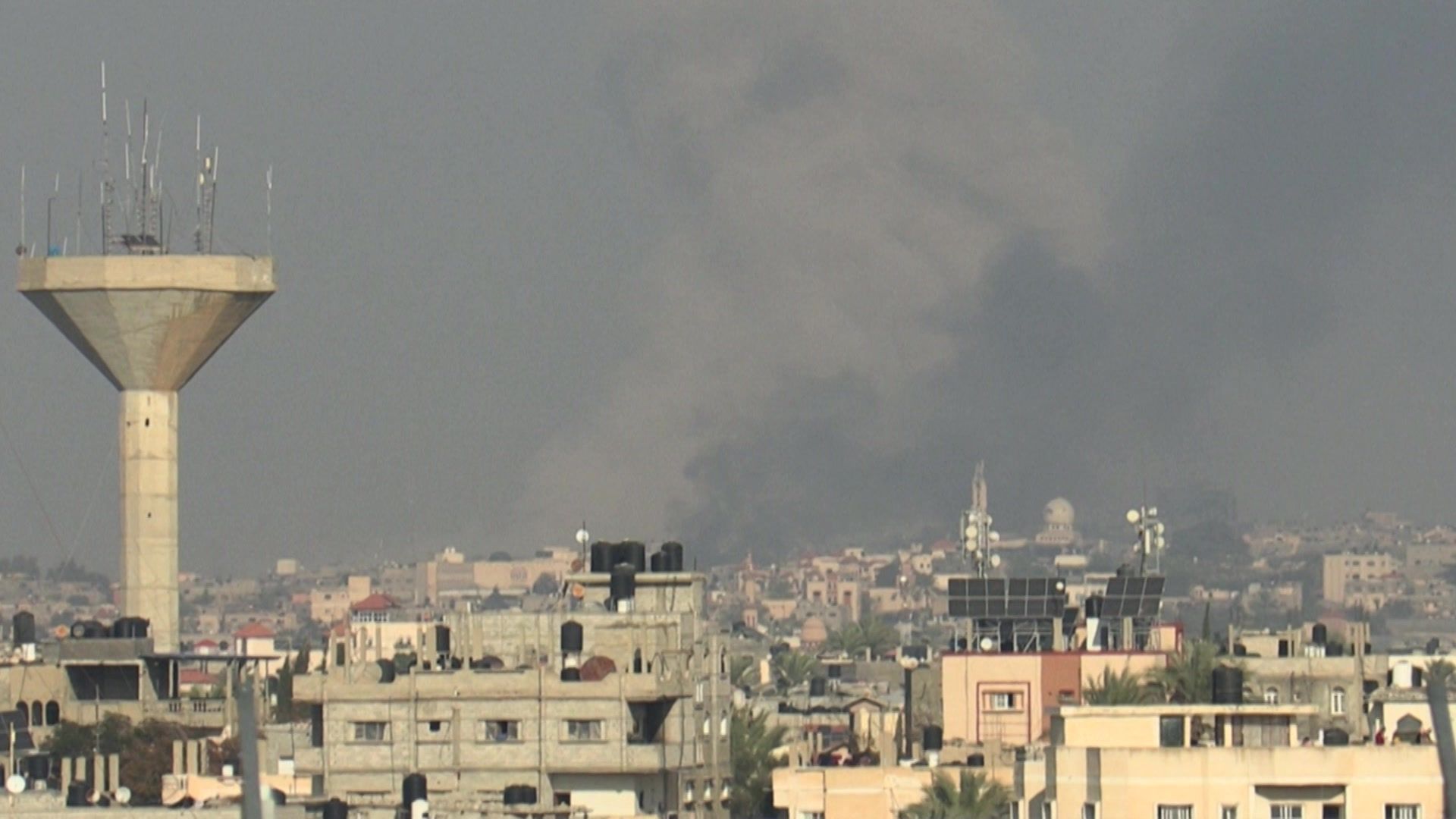 Smoke rises in Khan Yunis after Israeli strike