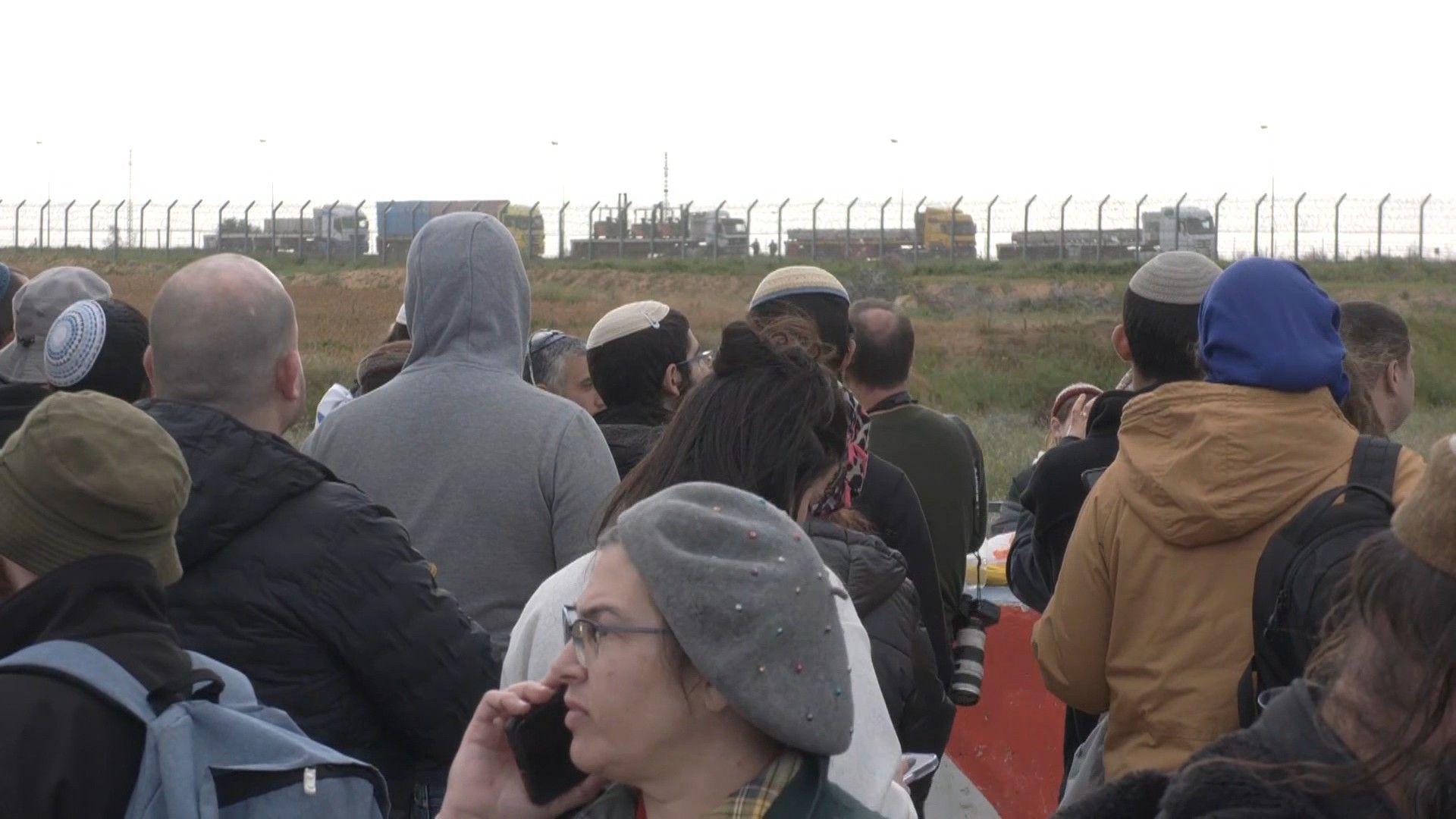 Israelis block aid deliveries to Gaza at Kerem Shalom crossing