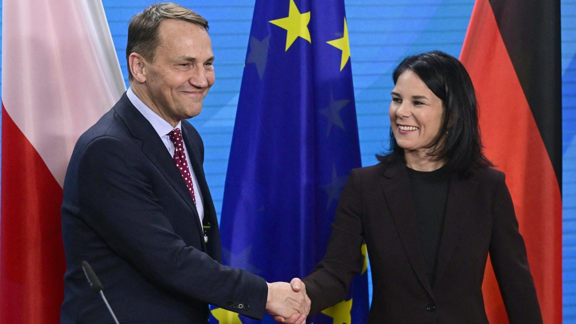 50 Milliarden für Ukraine: Druck auf Ungarn wächst