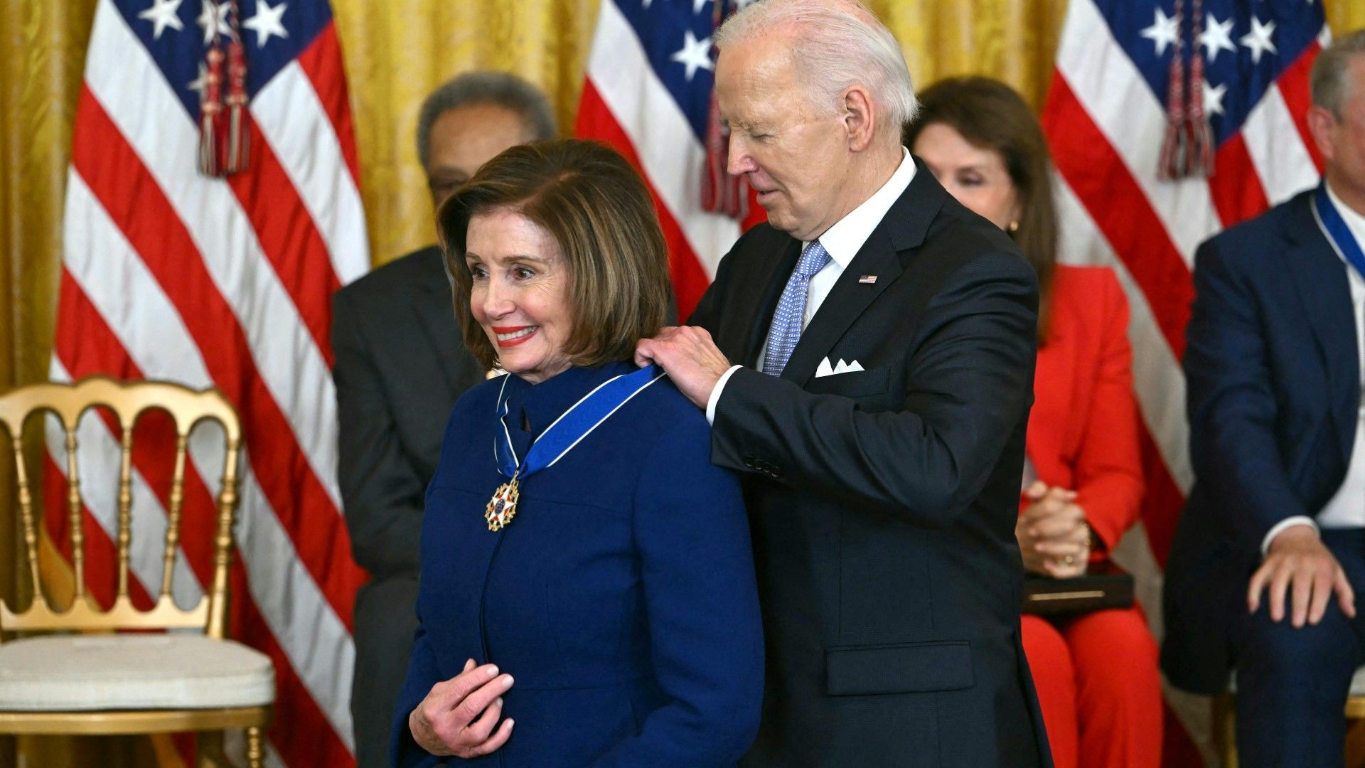 Biden ehrt verdiente US-Demokraten mit Freiheitsmedaille