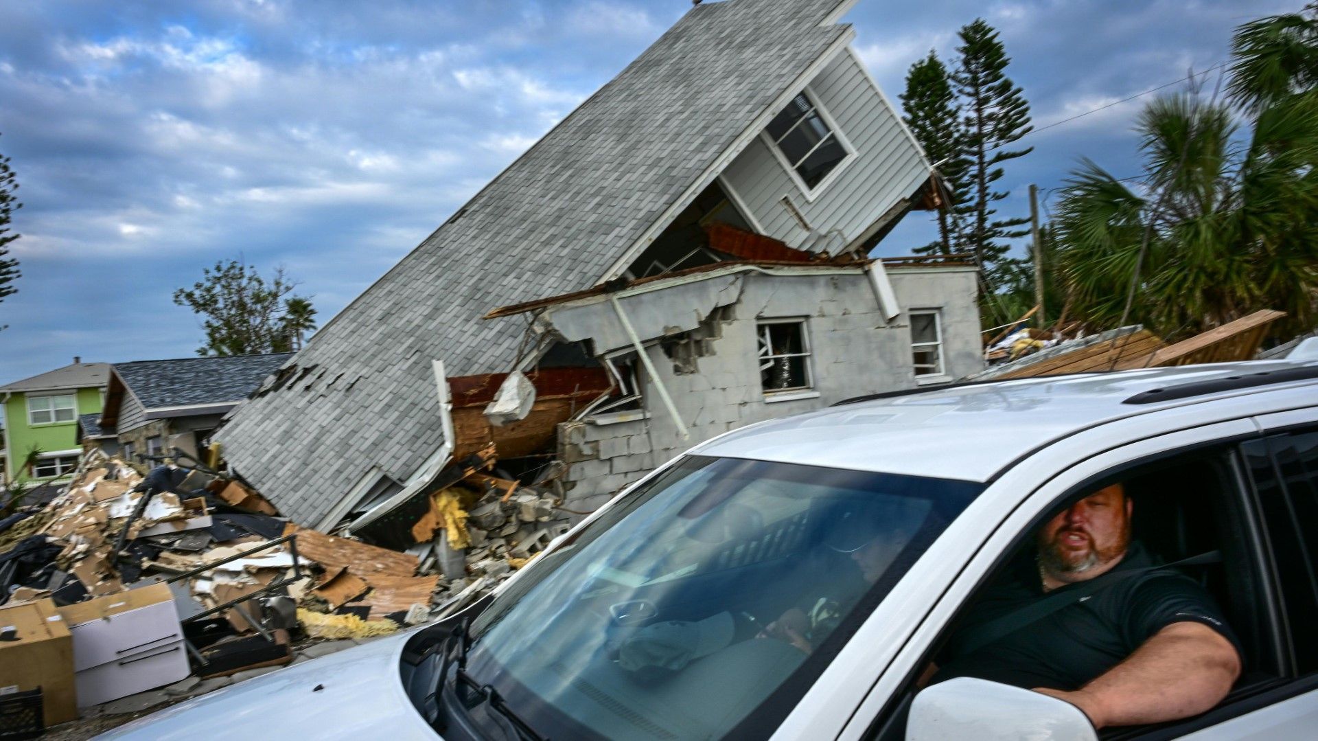 Rückkehr nach "Milton": "Der Preis für das Leben im Paradies"