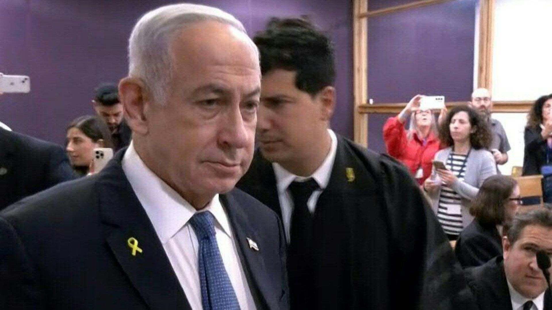 Netanyahu arrives in court to testify in third hearing of corruption trial