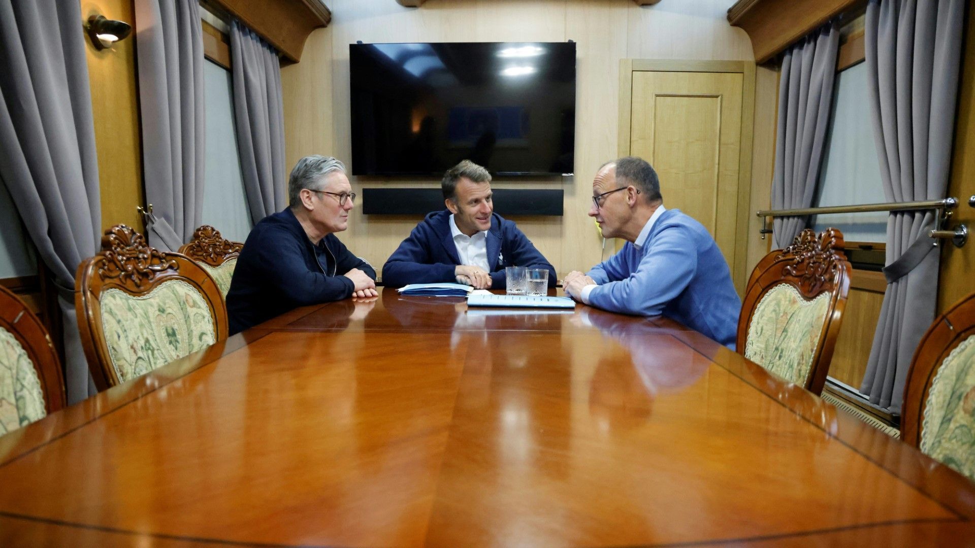 Merz, Macron und Starmer in Kiew eingetroffen