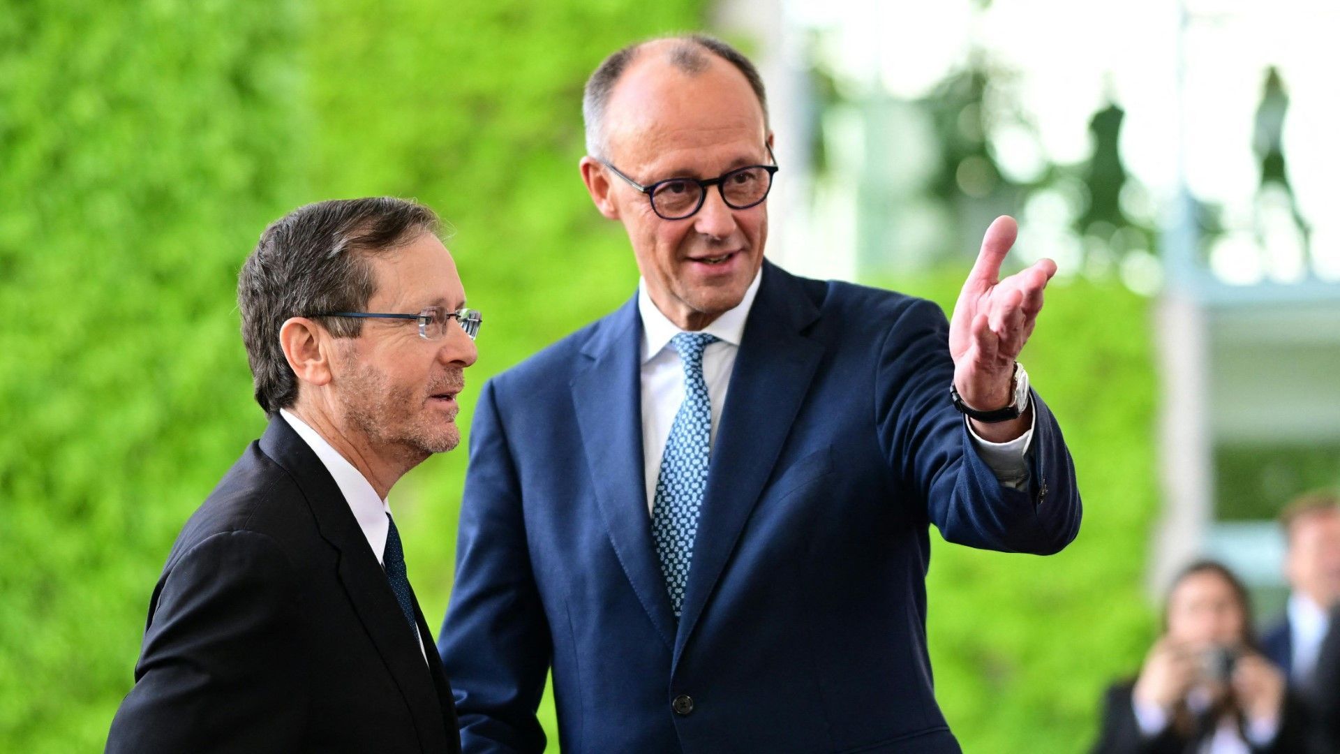 Staatsbesuch: Merz empfängt Herzog im Kanzleramt