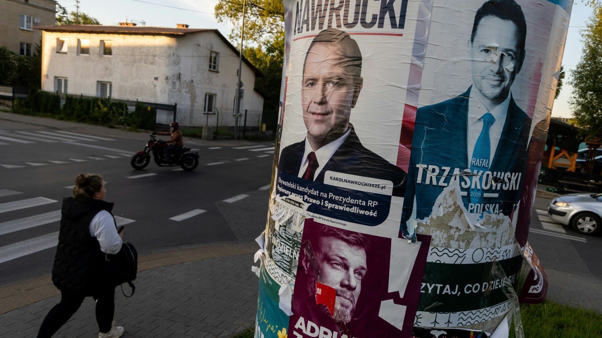 Stichwahl bei Präsidentschaftswahl in Polen: Kandidaten gleichauf