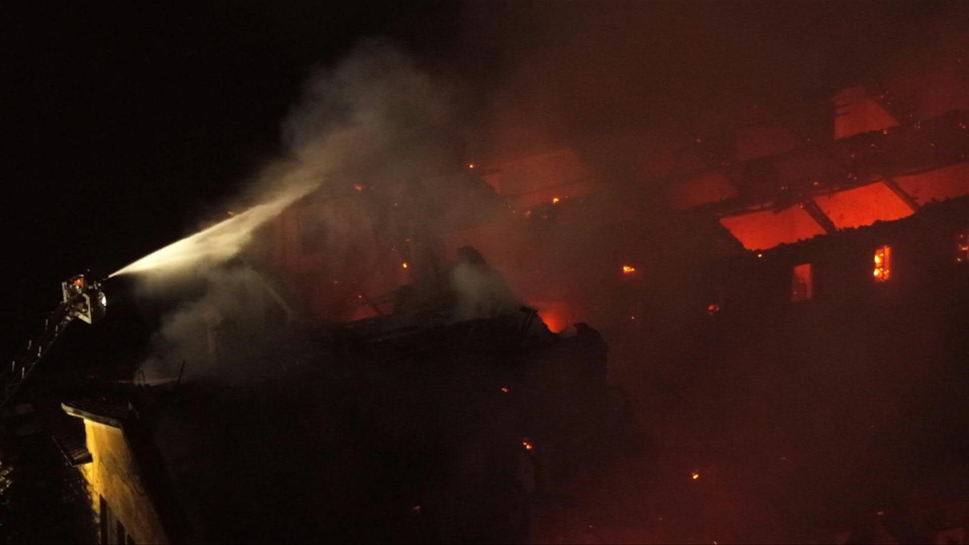 Historisches Kloster Bernaga in Italien bei Brand vollständig zerstört