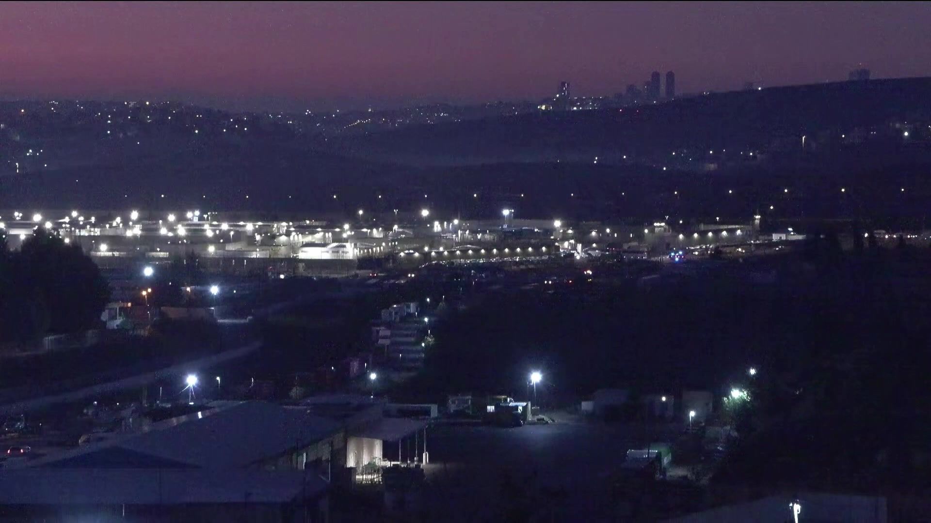 Video: Dawn breaks over Ofer prison ahead of Gaza deal exchange