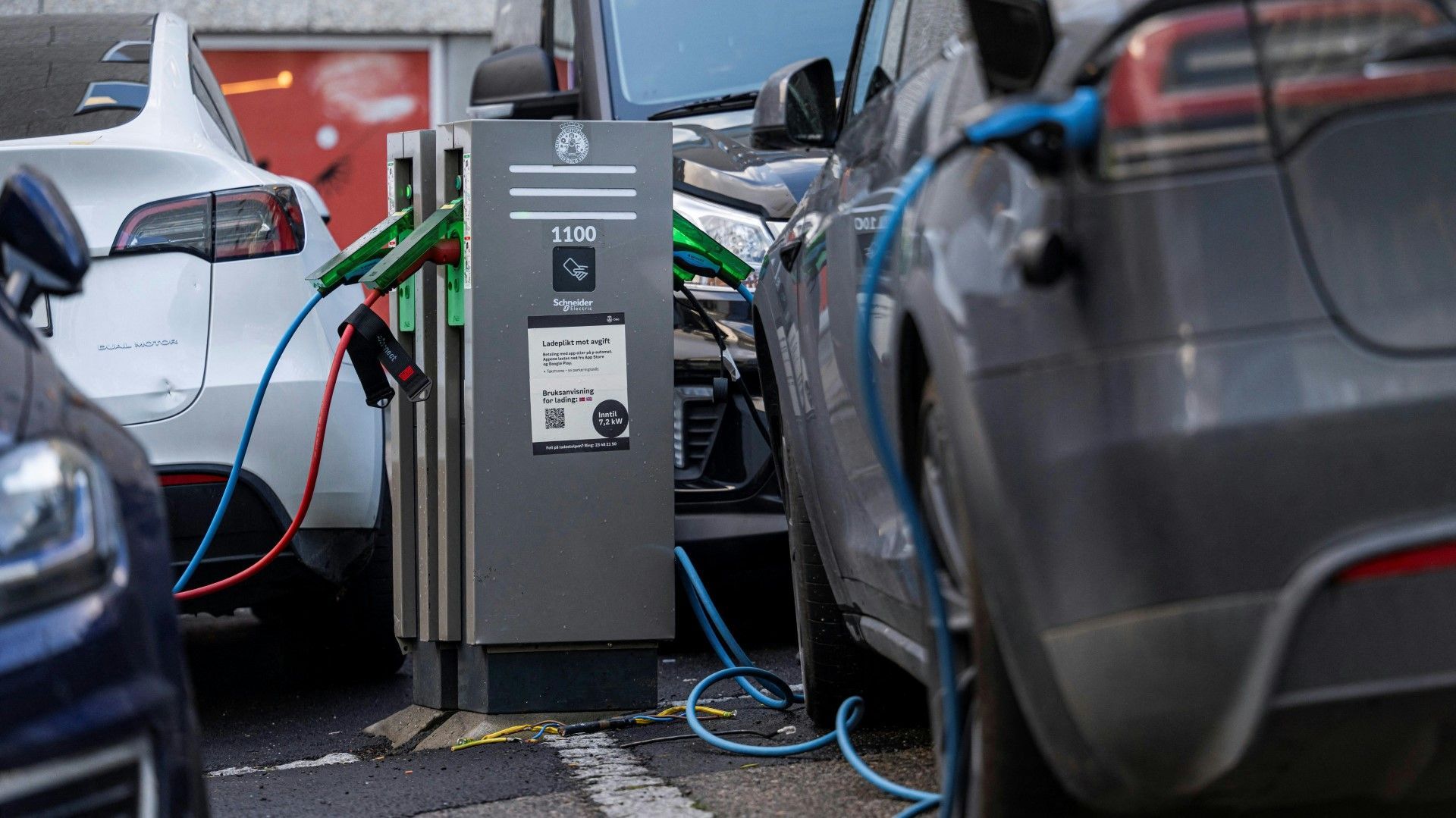 Video: E-Autos: Norwegen nähert sich 100-Prozent-Ziel bei Neuzulassungen