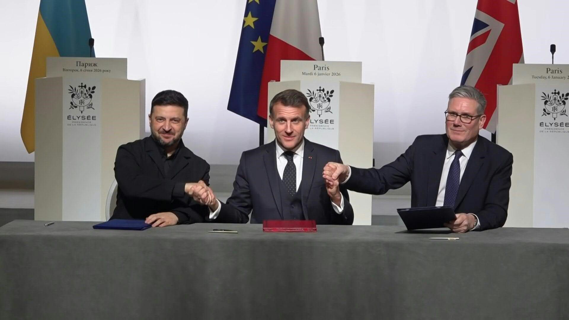 Video: Macron, Starmer, Zelensky sign pact on troop deployment after Ukraine ceasefire