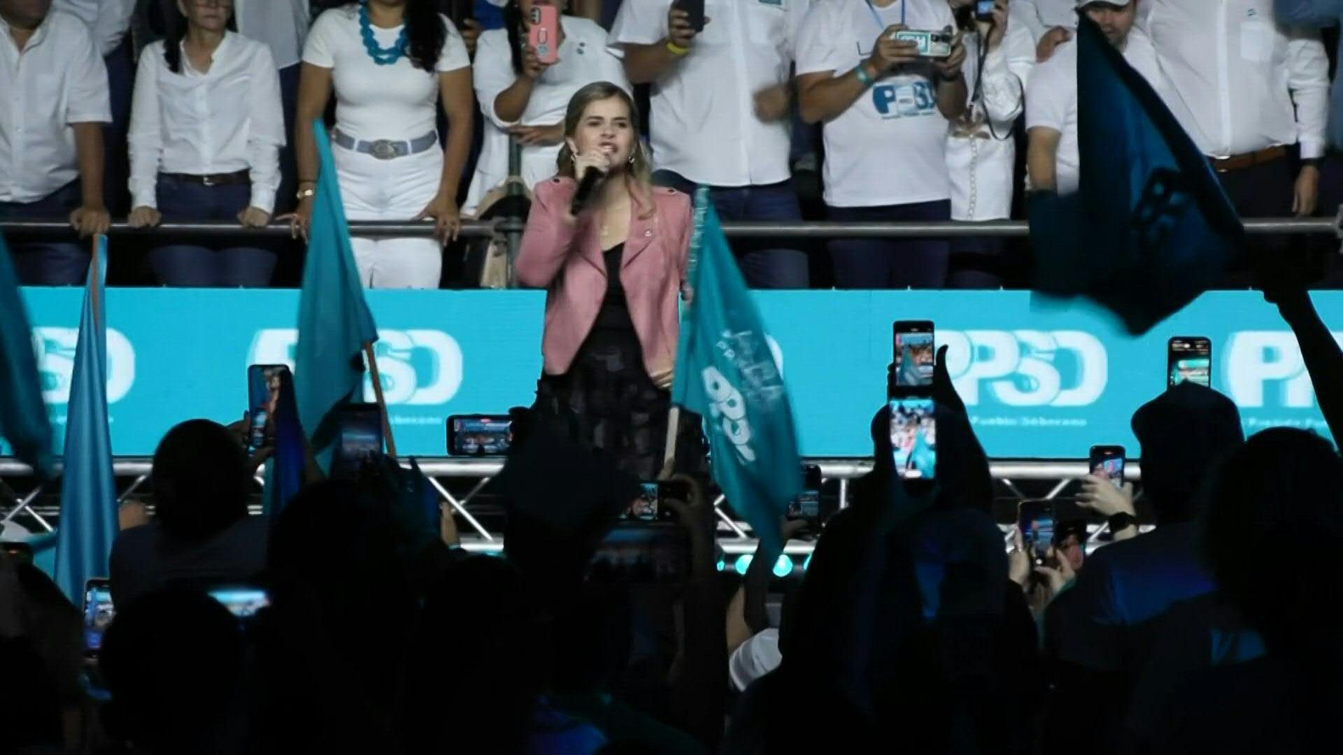 Costa-Rican-right-wing-candidate-Laura-Fernandez-holds-final-rally