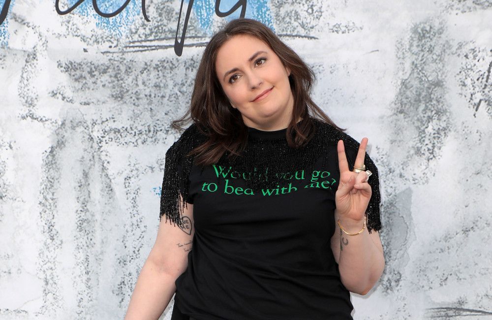 Lena Dunham reveals how she was before meeting her husband