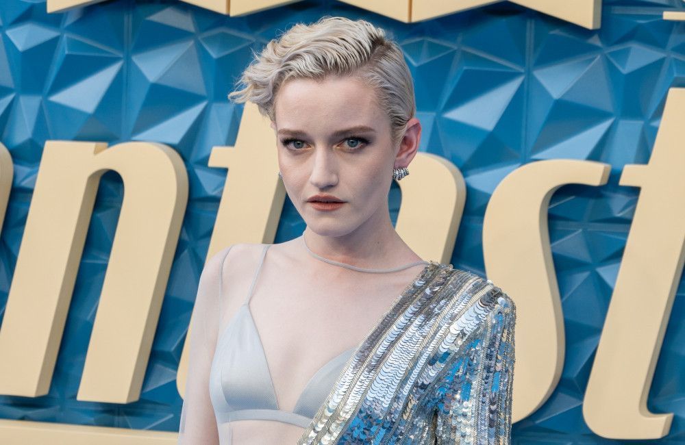 Julia Garner gibt Update zum Madonna-Biopic