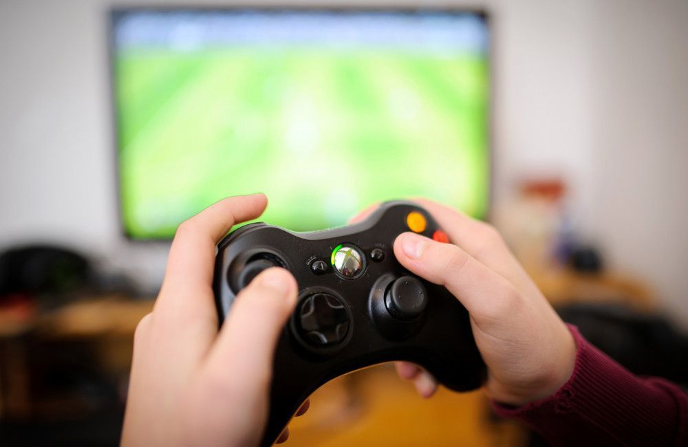 'Profit instead of playing': Xbox co-founder Laura Fryer criticizes price increases in Game Pass