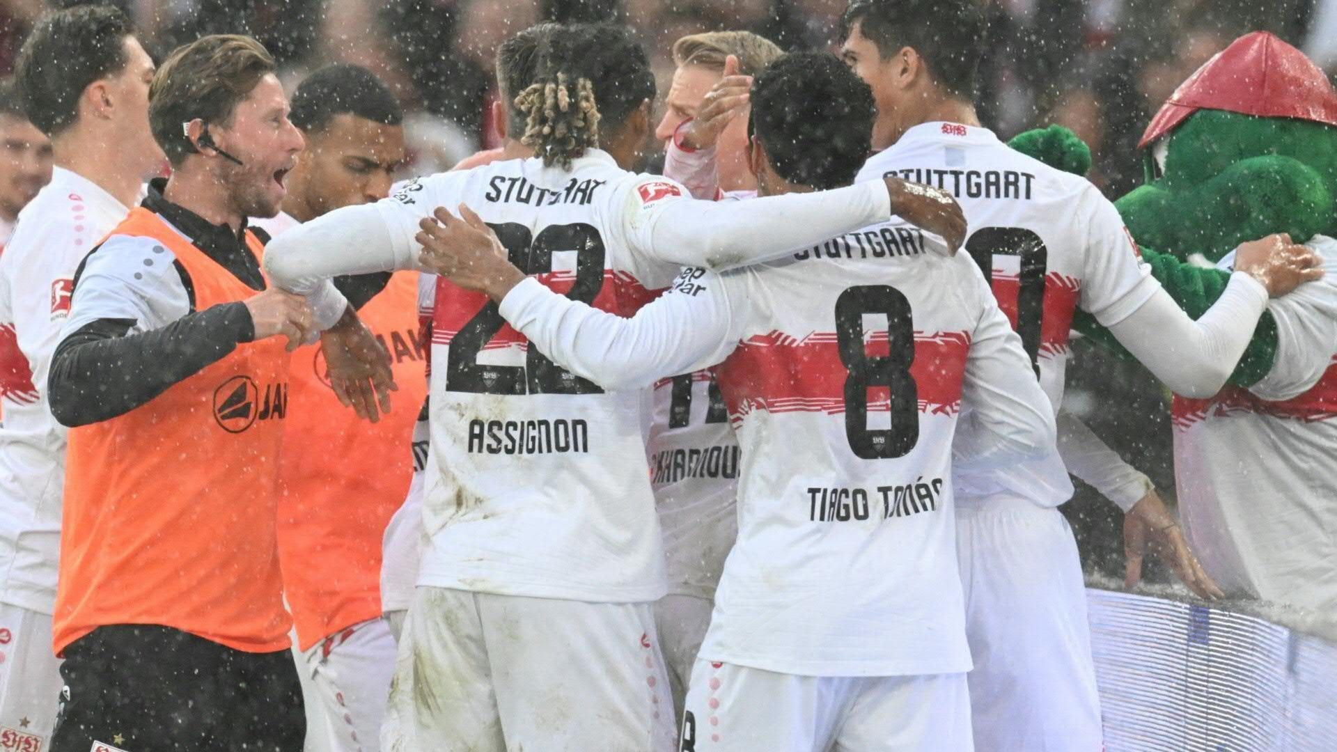 Stuttgart springt auf Champions-League-Platz