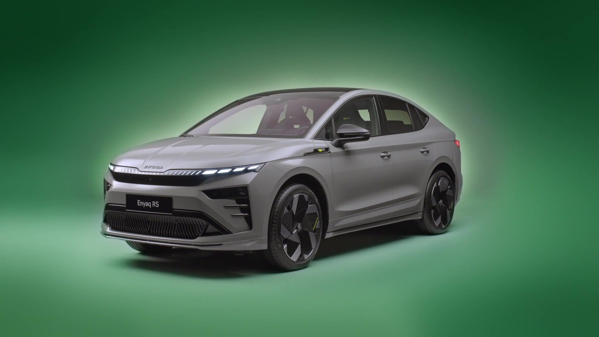 Sporty RS versions complete the new Škoda Enyaq family as range toppers