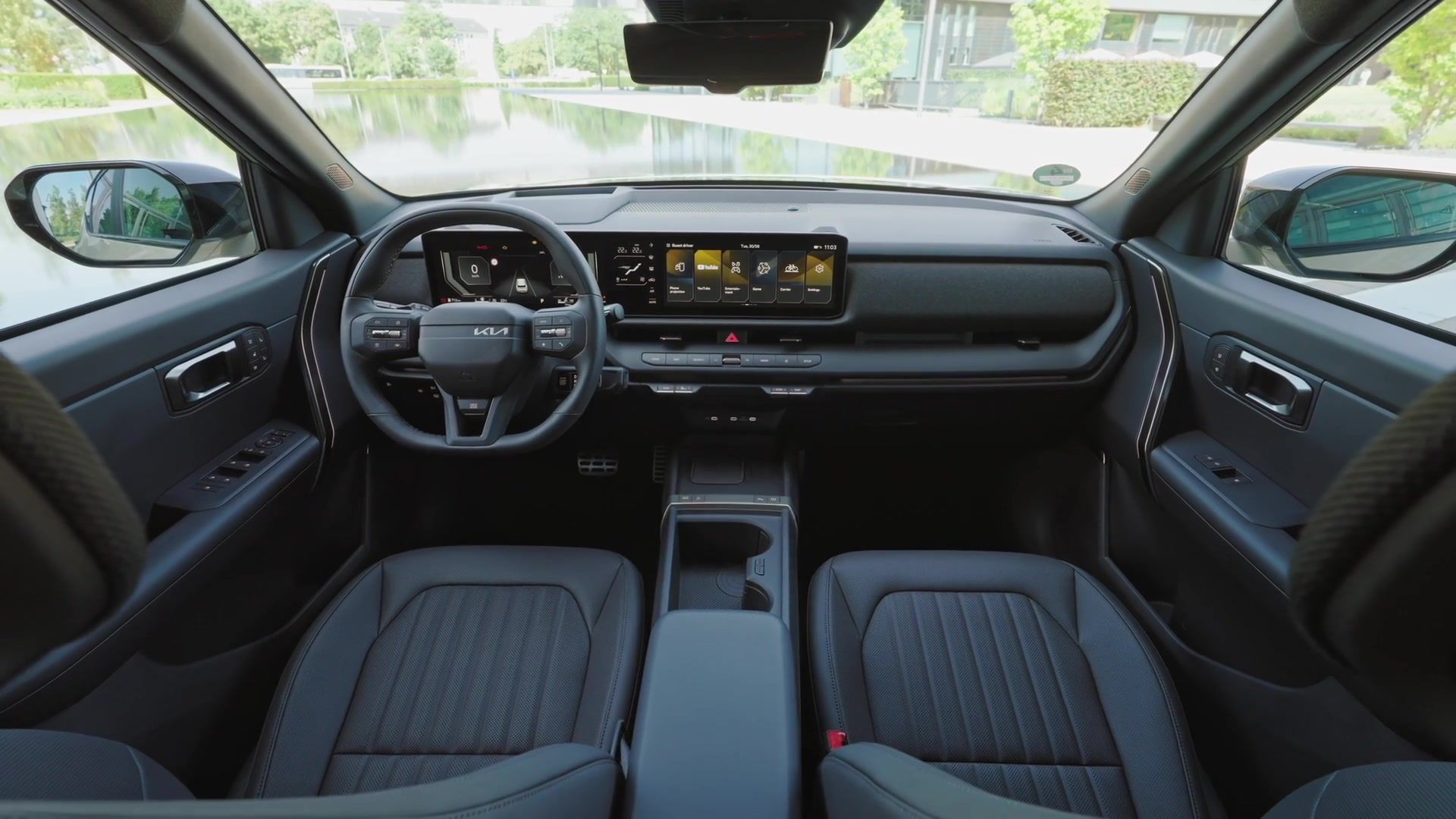 The Kia Seltos - Modern High-Tech Interior, High Seating Comfort, XXL Luggage Compartment
