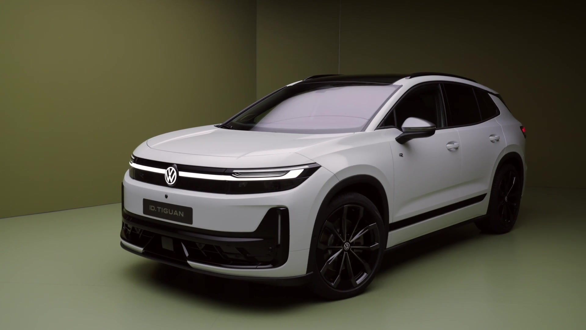 The new Volkswagen ID. Tiguan Design Preview in Glacier White Metallic