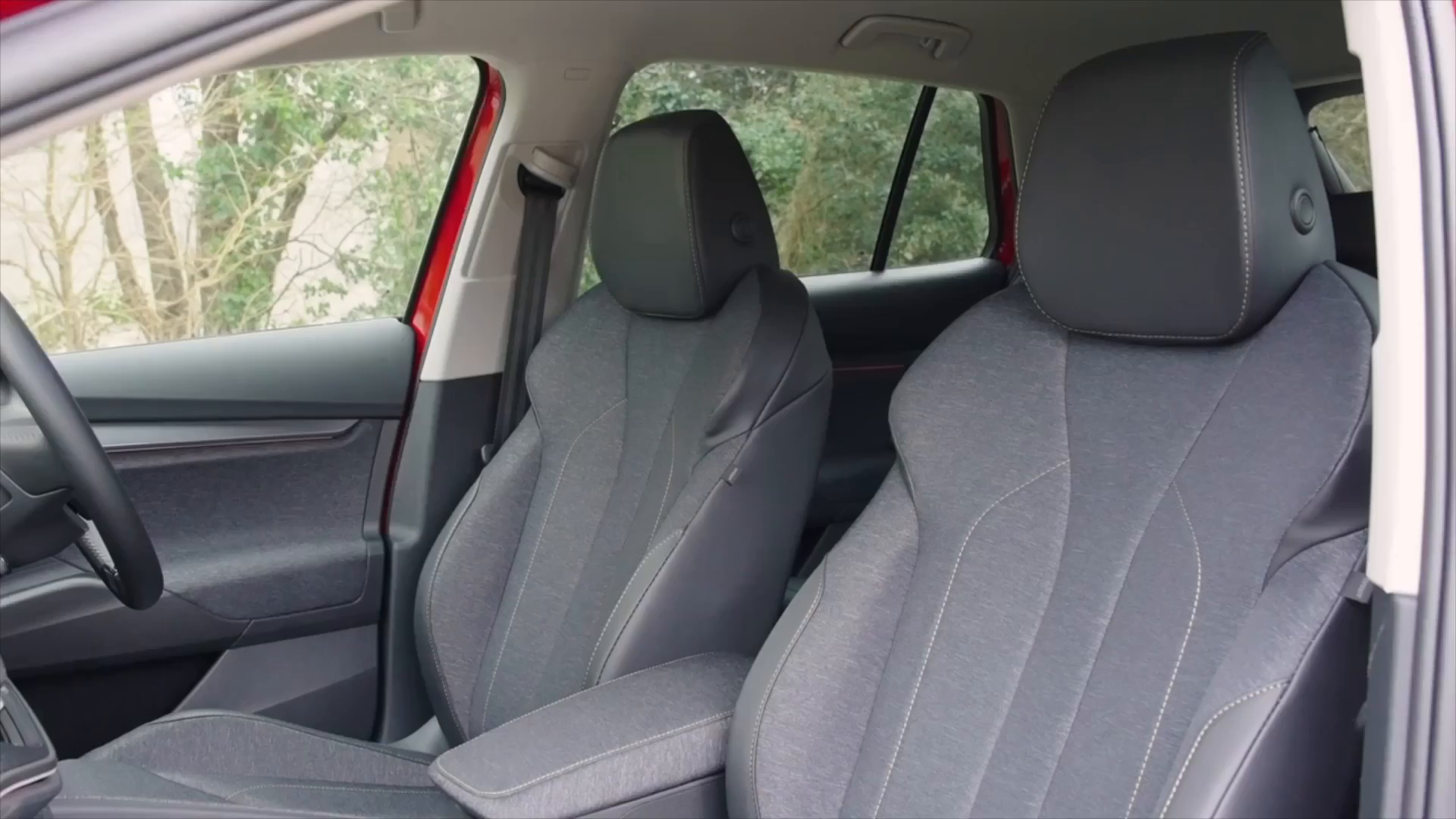 De nieuwe Škoda Elroq RS - Adaptieve DCC-onderstel standaard