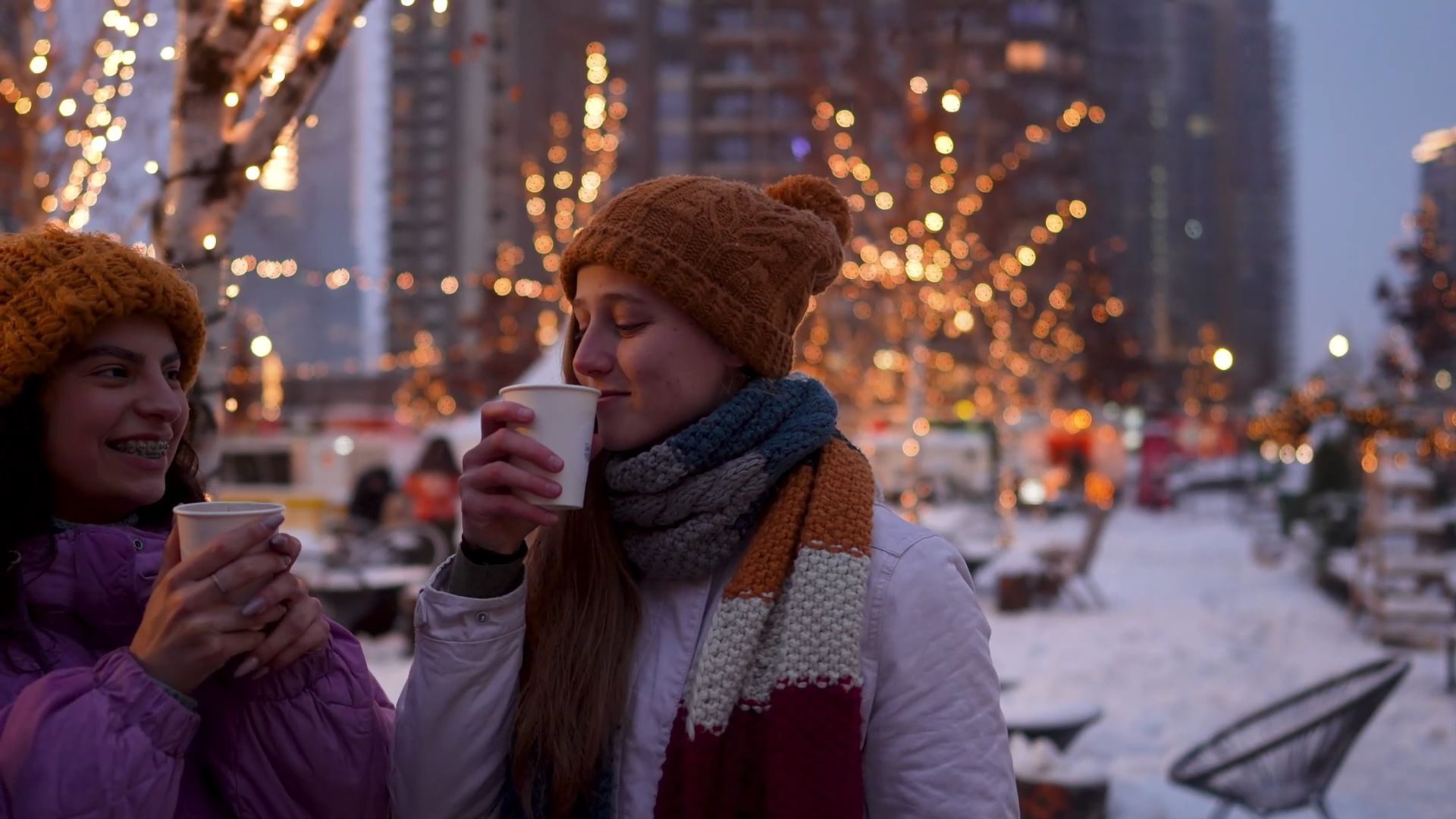 Is it theft to keep the mulled wine mug from the Christmas market?