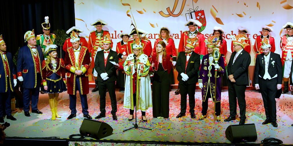 Video: Frauen-Power! Isabel von Brief und Siegel LXXXIII. von Fulda auf dem Thron