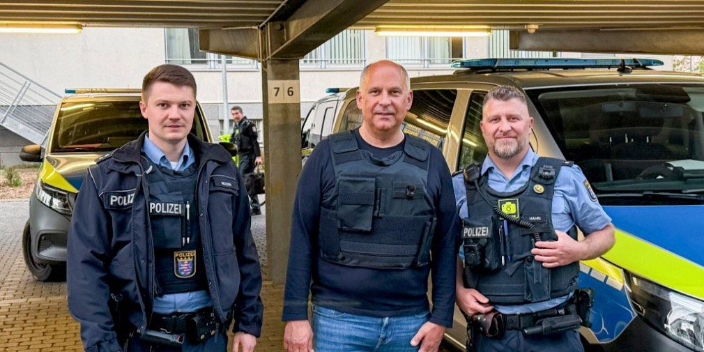 Video: Mit Innenminister Roman Poseck auf Streife