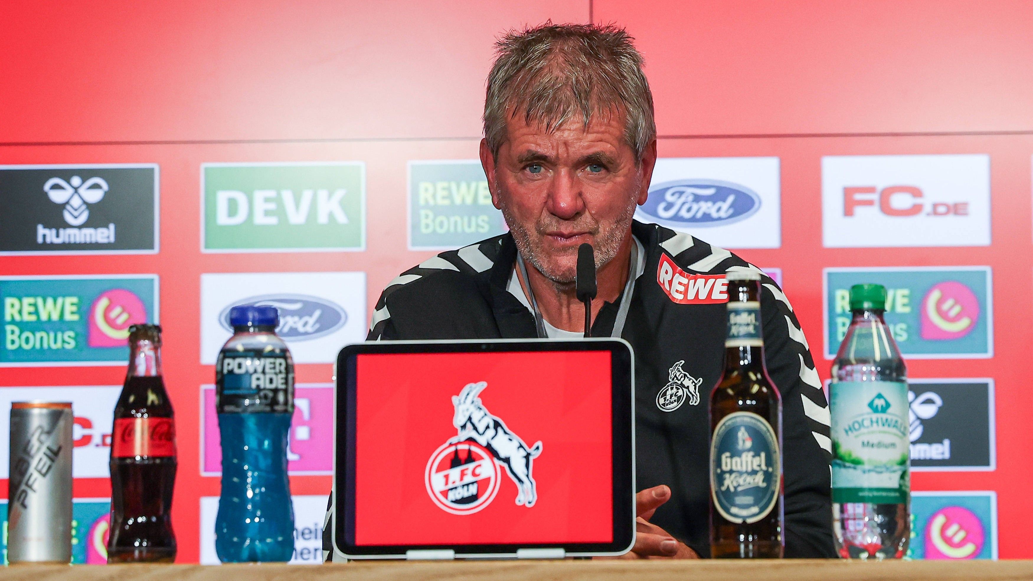 1. FC Köln: Funkel äußert Tendenz über Zukunft nach Bundesliga-Aufstieg