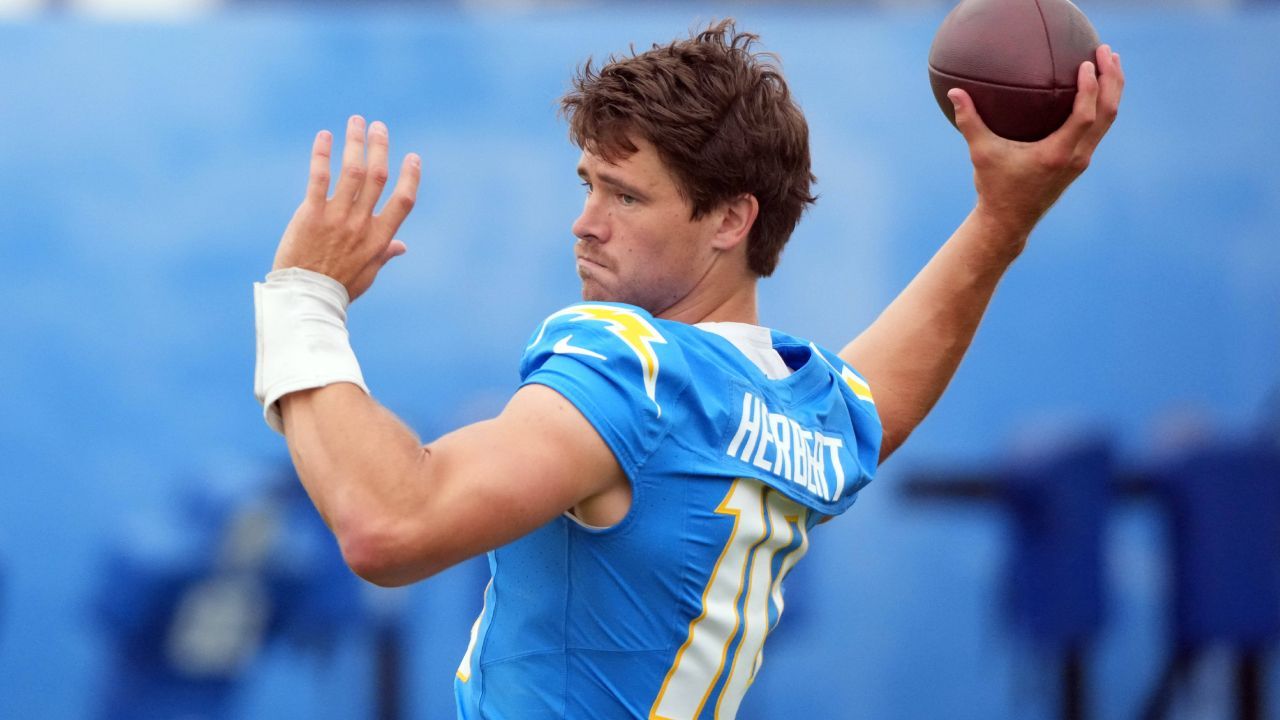 NFL: QB-Feuerwerk! Herbert und Ward begeistern im Training