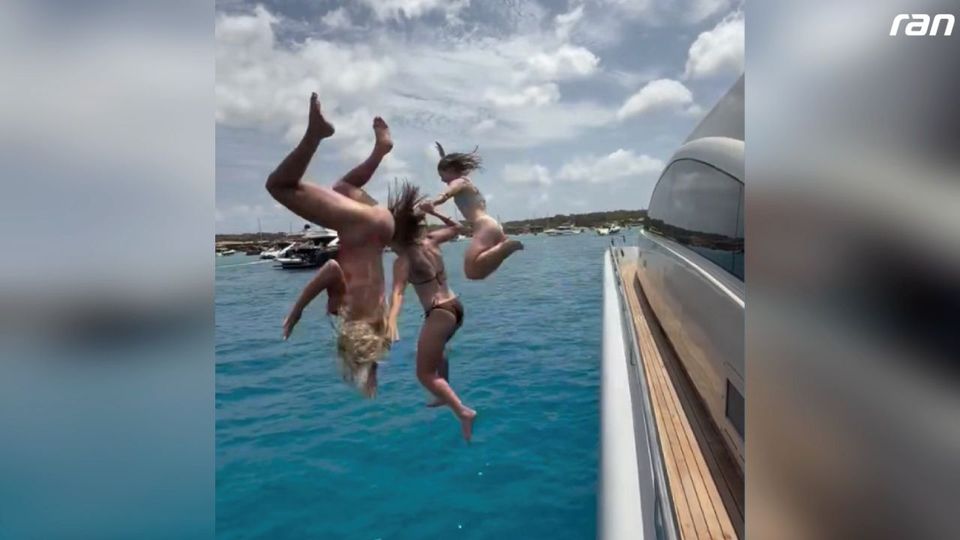 Alisha Lehmann mit Bikini-Break! Schweizerin begeistert mit Salto