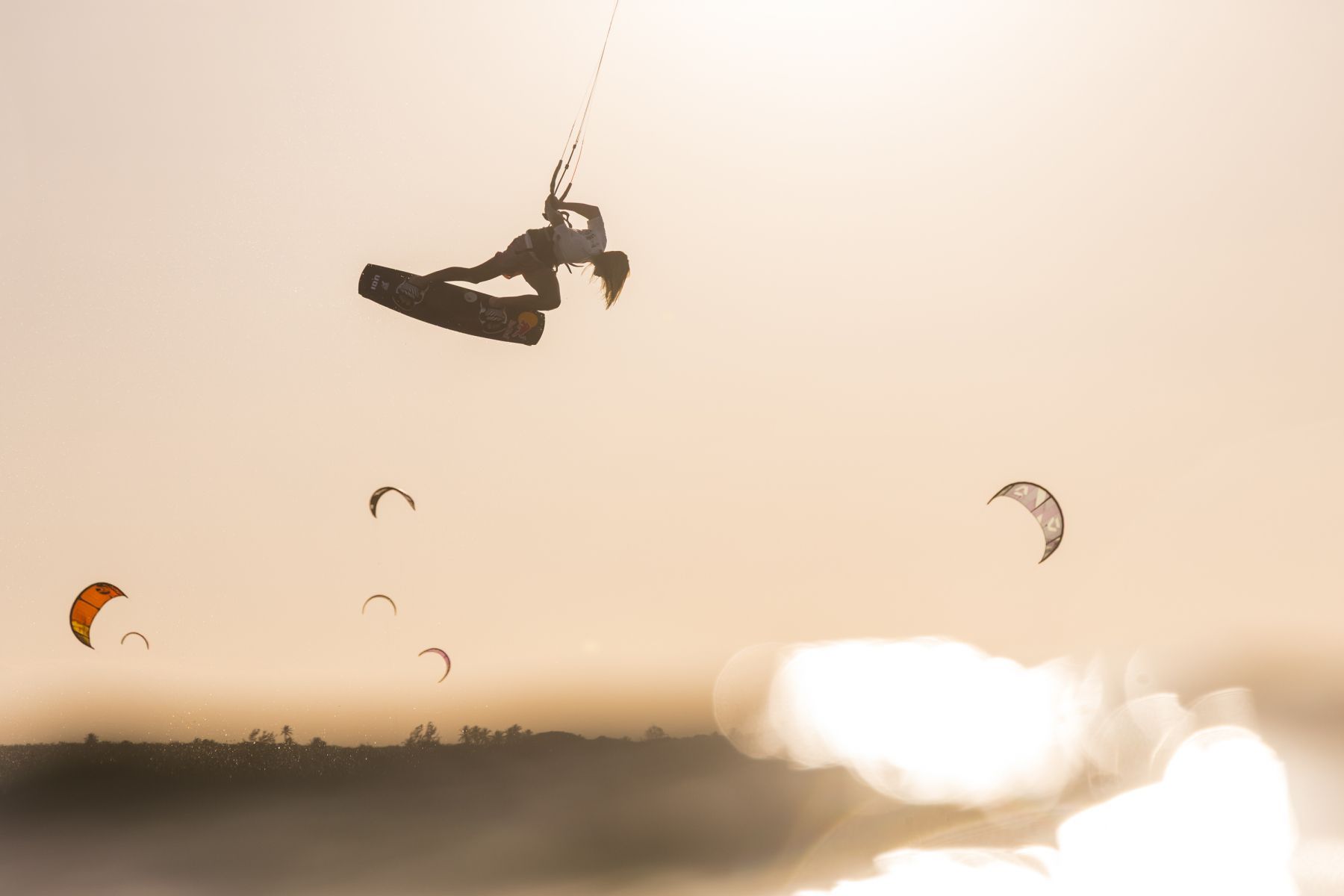 German Finn Flügel (16 years old) is the GKA Freestyle Kite World Champion for the first time
