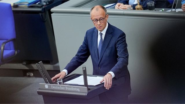 Am zentralen Punkt bleibt Merz blass – und dann ist da noch die Sache mit dem Applaus