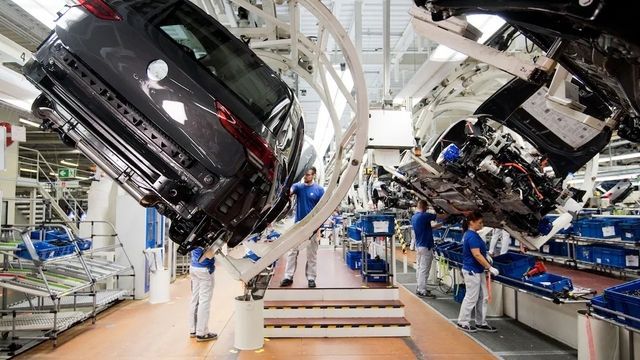 Die nächste Auto-Chipkrise zeigt, dass China bei VW am Steuer sitzt