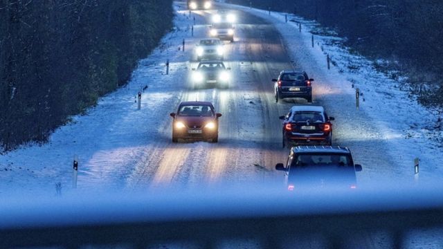 Hier warnt der Wetterdienst weiter vor Glatteis