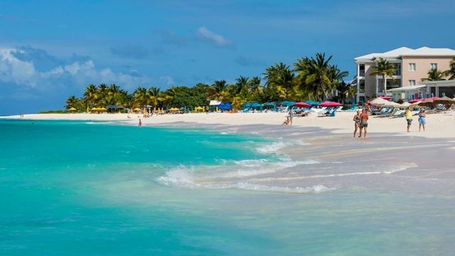 Video: Kleine Insel verdient Millionen mit zwei Buchstaben