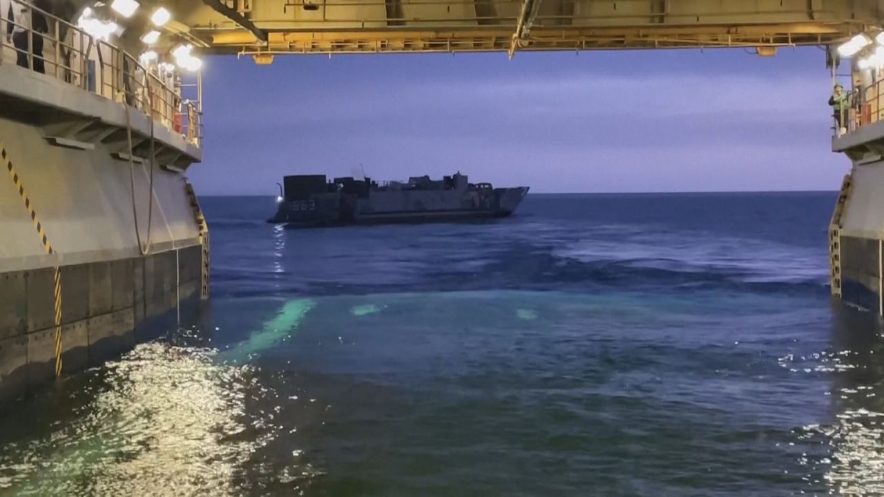 US-Marine verstärkt Präsenz im Mittelmeer: Amphibisches Angriffsschiff USS Bataan