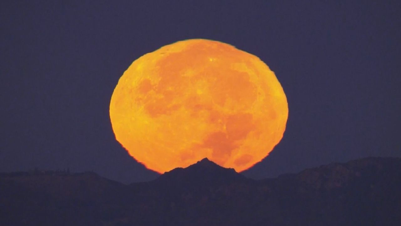 Seltenes Himmelsspektakel: „Blauer Supermond“ erhellt Nacht rund um die Welt