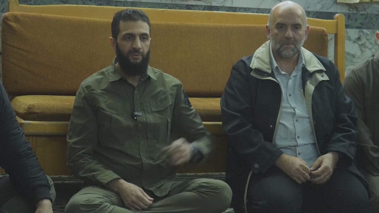 „Kein Land hat uns unterstützt“: HTS-Anführer lobt Rebellen nach Assads Sturz