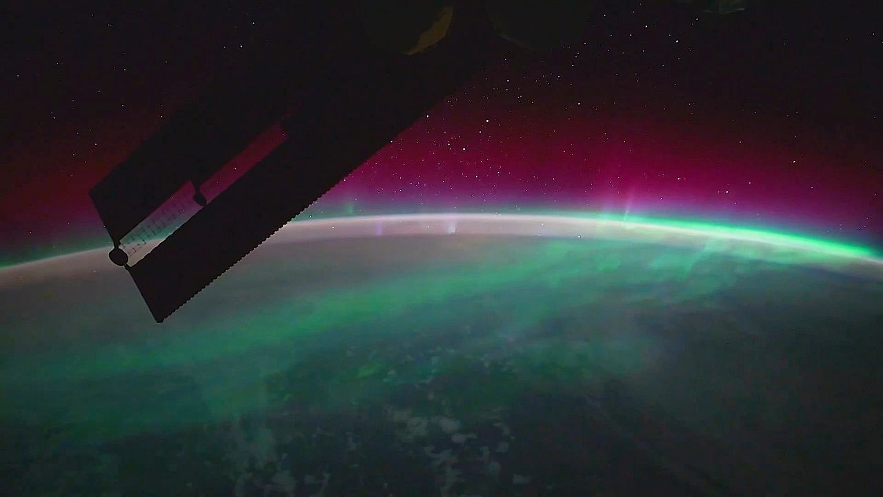 Leuchten im Weltall: Astronaut filmt Polarlichter über Südostasien und Australien