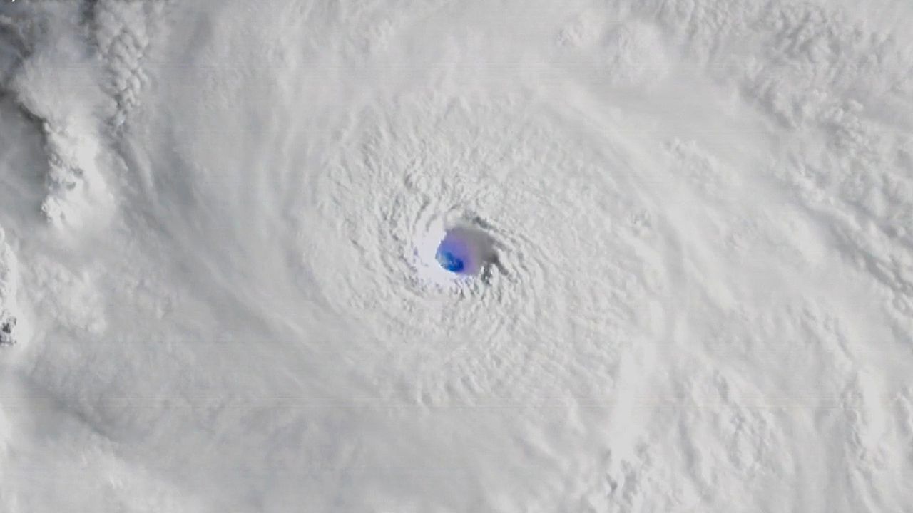 Hurrikan „Erin nimmt“ an Fahrt auf: Wirbelsturm bedroht US-Ostküste