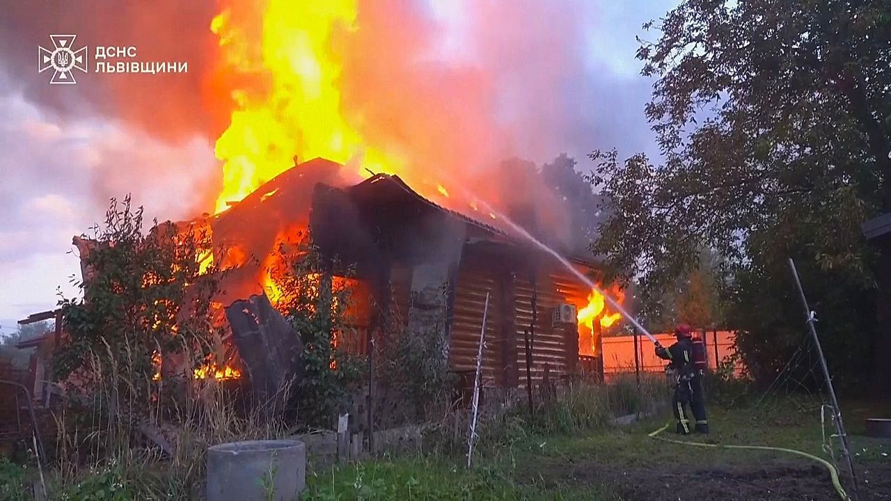 Video: 574 Drohnen und 40 Raketen: Russland startet massiven Angriff auf Ukraine