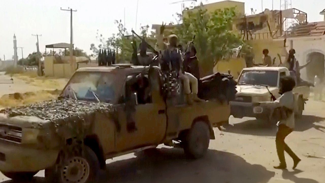 RSF-Miliz nimmt Faschir ein: Berichte über Gräueltaten im Sudan