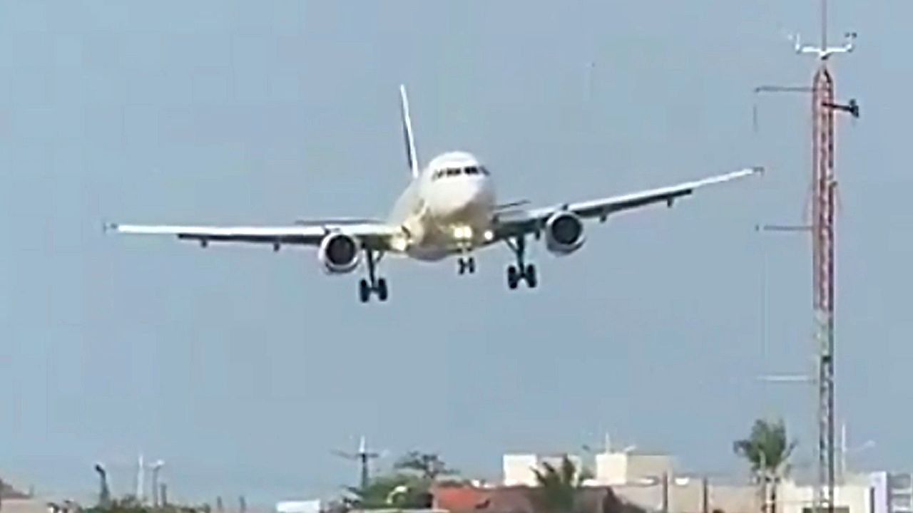 Skillful-pilot-battles-fierce-crosswinds-to-land-LATAM-Airlines-jet-in-Brazil