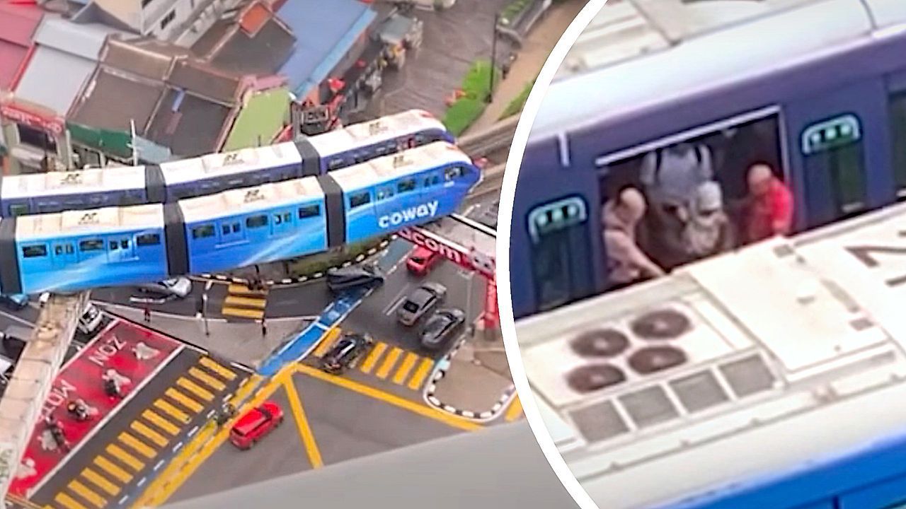 Video: Massive mid-air train swap - power failure creates chaos