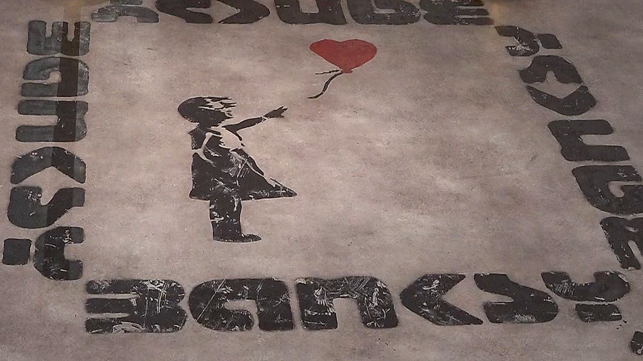 Video: Banksy enttarnt: Verhaftung soll Namen des Streetart-Künstlers belegen